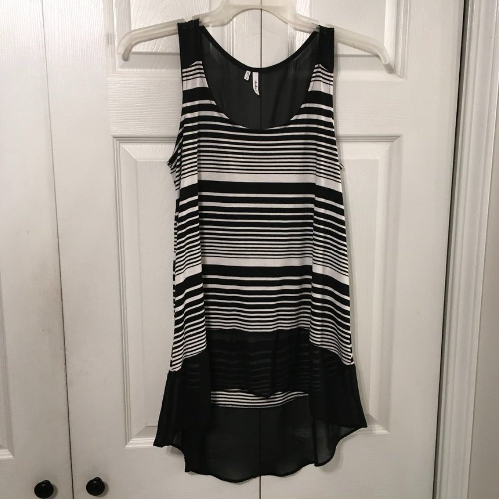 Studio Y Tunic Top